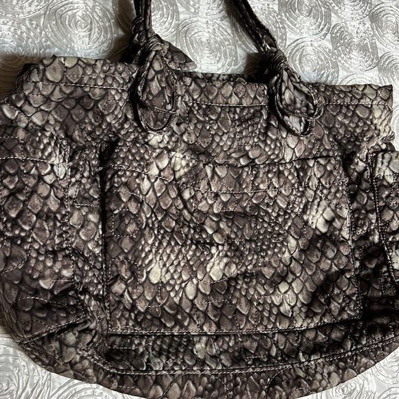 Marc Jacobs Weekender Bag/Baby Bag - Picture 16 of 16